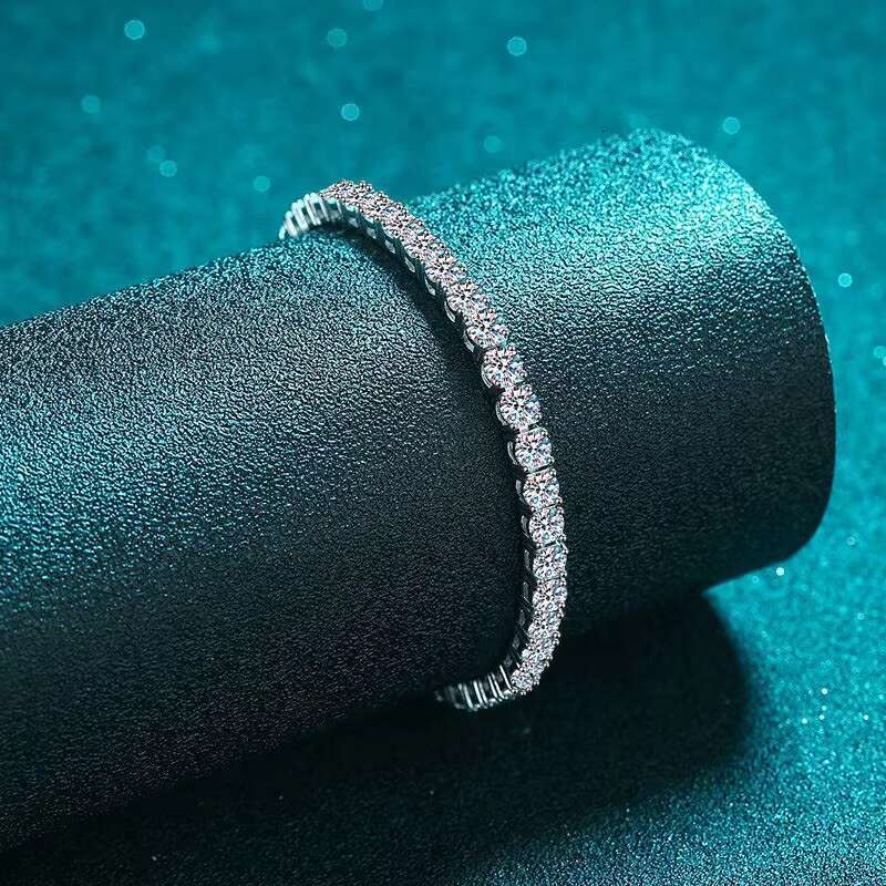 Decoral Wholesale VVS 3mm-5mm Moissanite Iced Out Tennis Bracelet 925 Sterling Silver Sparkling Moissanite Tennis Bracelet Chain