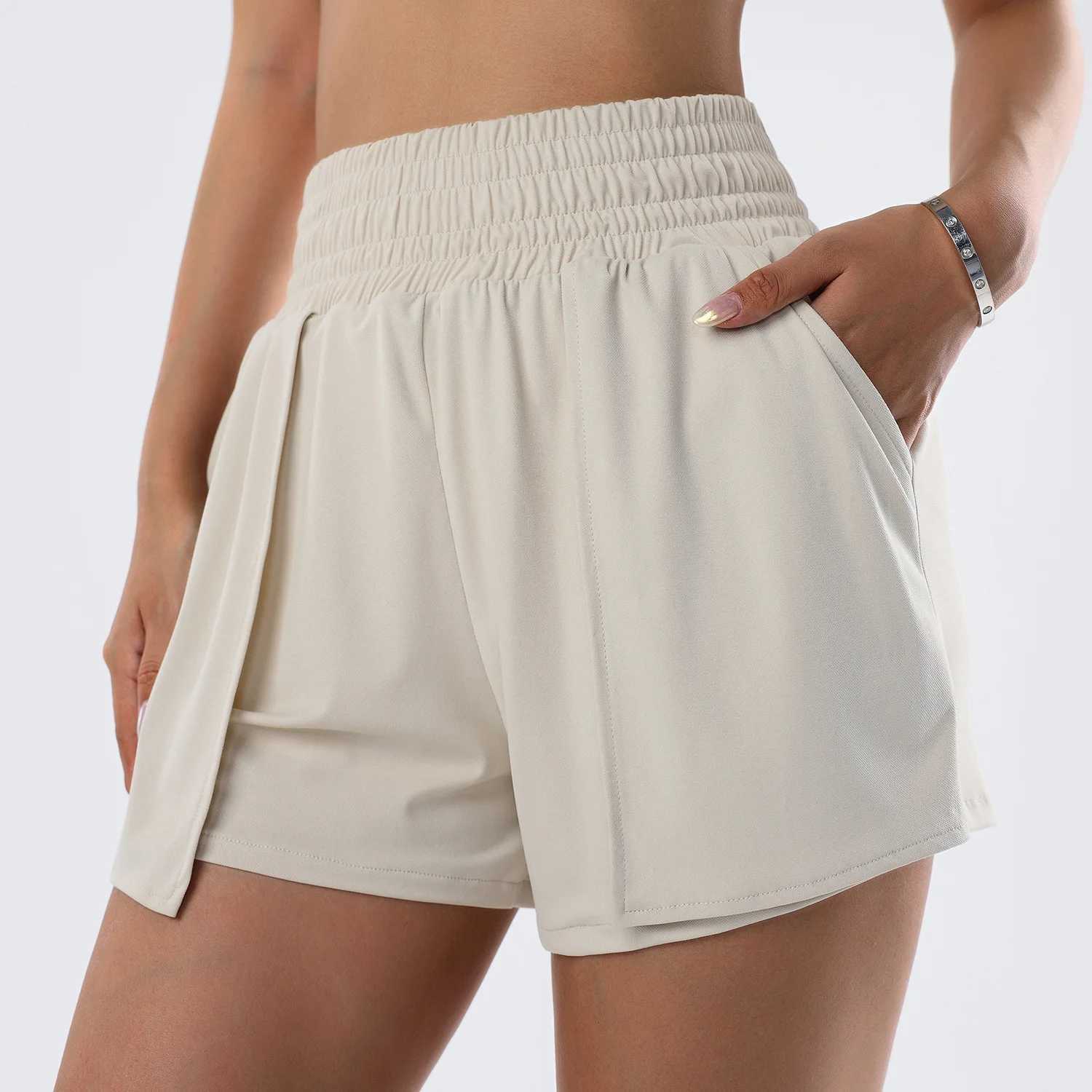 Womens high waisted yoga shorts slim and suitable for hip lifting sports shorts for gym running high elasticity bicycle shorts womens fitness yoga sho