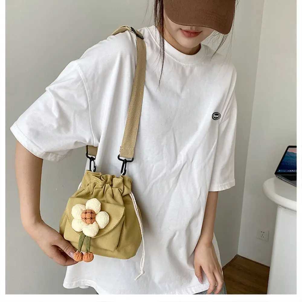 Canvas+Polyester Canvas Bucket Bag Drstring Bucket Flower Versatile Armpit Bag Japanese Style Drstring Shoulder BagXJ250412