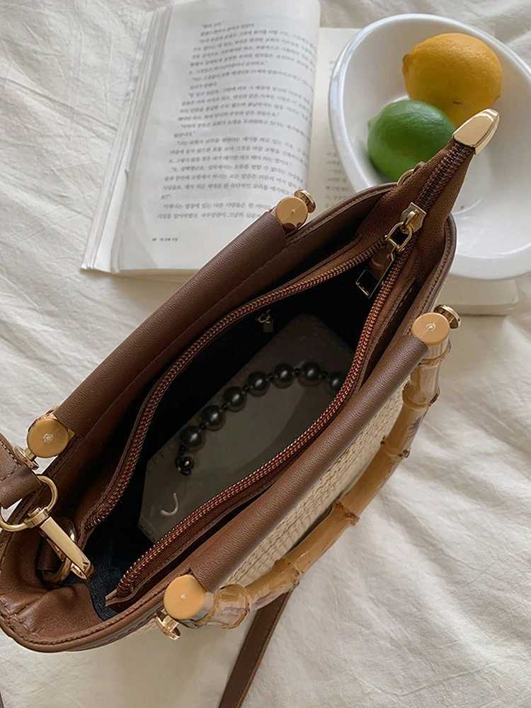 2025 new summer woven bag fashion crossbody bag bucket bag shoulder bag casual womens daily commuting bag beach bag handbagT2511112