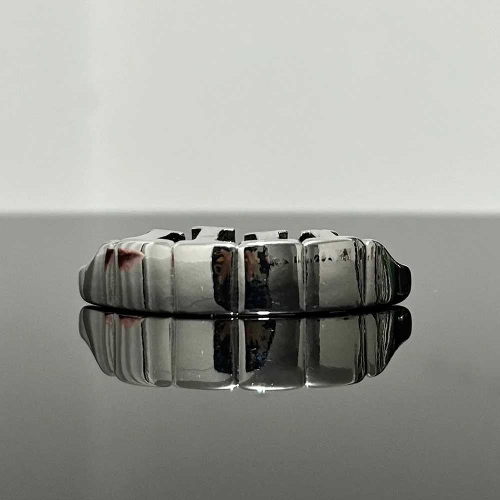 Rachelz Hot Cyberpunk Square Smooth Teeth Grillz Bracket Hip Hop Trapezoidal Top Bottom Tooth Cap W250412