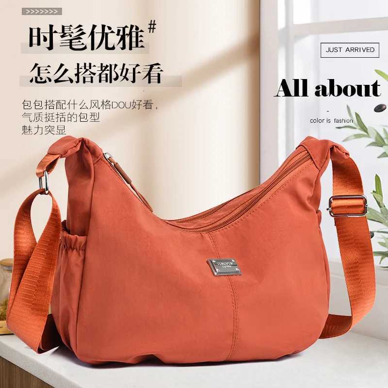 Casual Pleated Shoulder Bag Womens Dumpling Bag Office Ready Single Crossbody Bag Fashionable Soft Nylon Square Shape BagT2511112