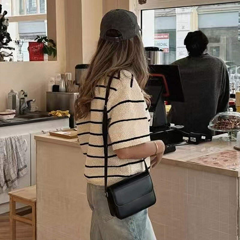 Valentine's Day Spring Summer Women's two-tone splicing striped casual vacation sweater top cardigan retro metal buckle design comfortable f