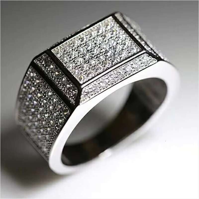High Quality Hip Hop Jewelry Dubai Luxury Glaring Cool 925 Sterling Silver Iced Out Paved VVS Moissanite Diamond Mens Ring