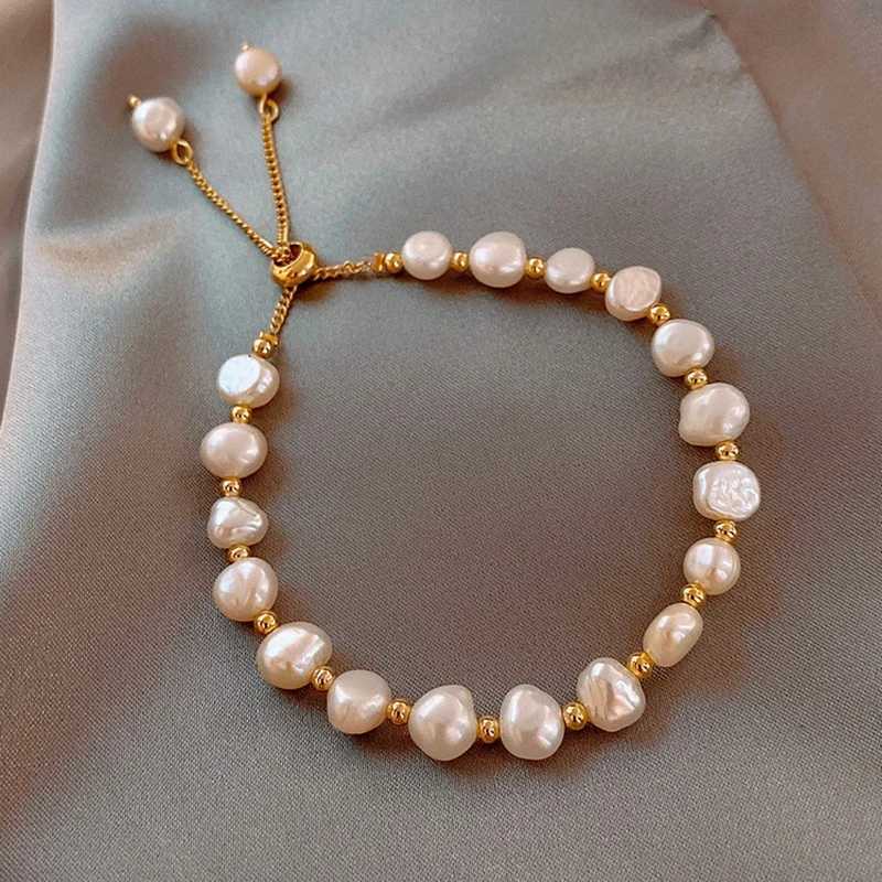 New Baroque Natural Pearl Bracelet For Woman Bracelet Fashion Lady Temperament Bracelet Best Jewelry GiftC250411