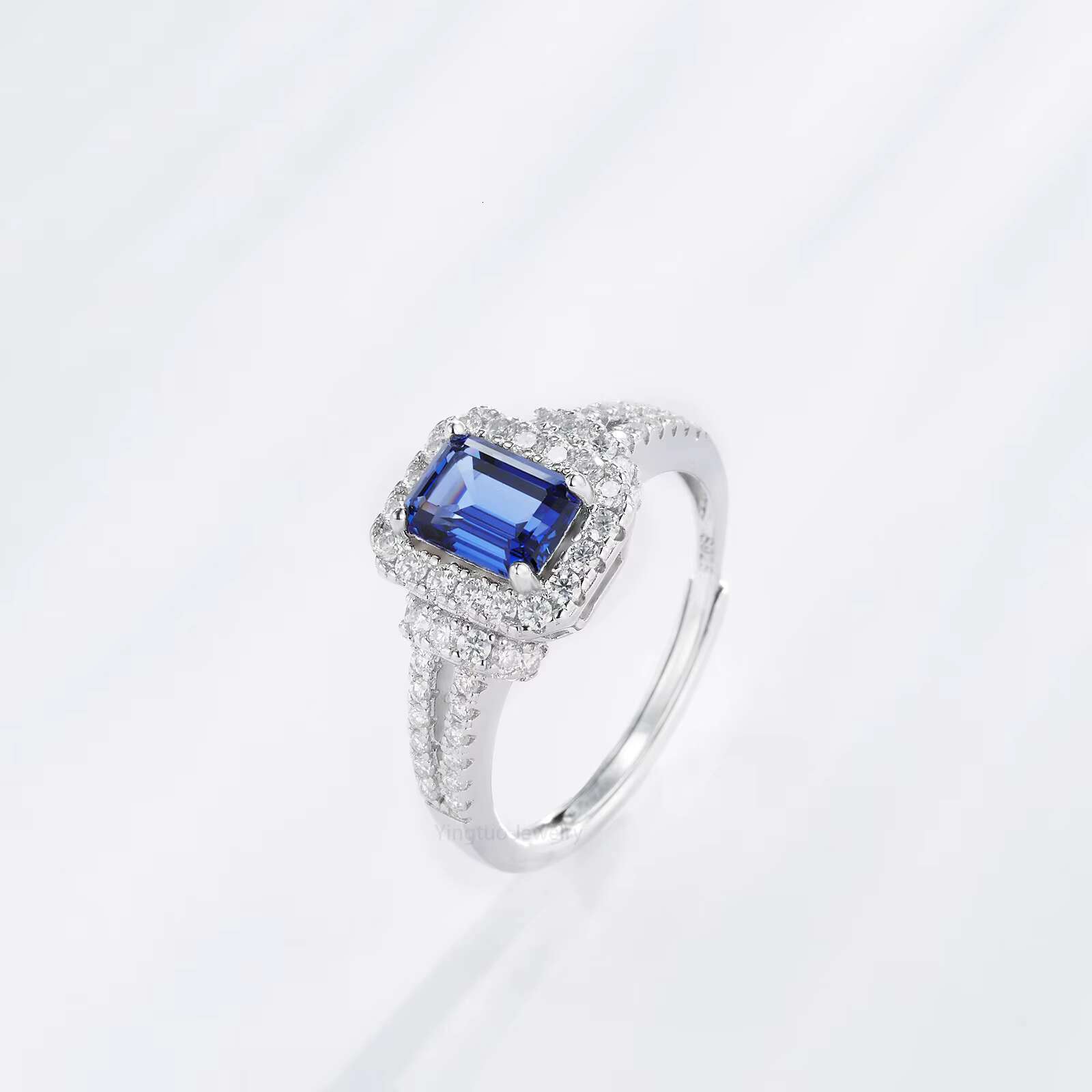 Wholesale Price Fancy Color 925 Silver Moissanite Jewelry Luxury Style Ring With GRA Certificate
