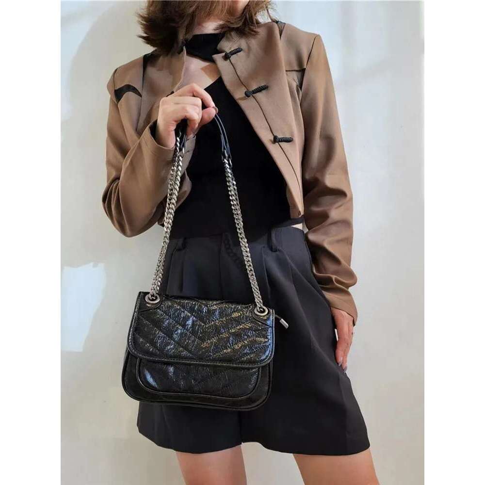 Vintage Women Chain Strap Messenger Oil Wax Cow Leather Shoulder Bag Autumn New Office Ladies Work Crossbody Bags Satchels