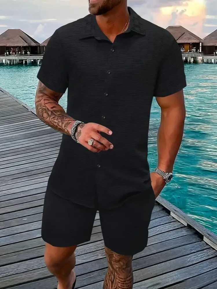 2025 Summer Mens Leisure Day Outdoor Travel Solid Color Jacquard Collar Short Sleeve Drawstring Shirt Two Piece SetXJ250412