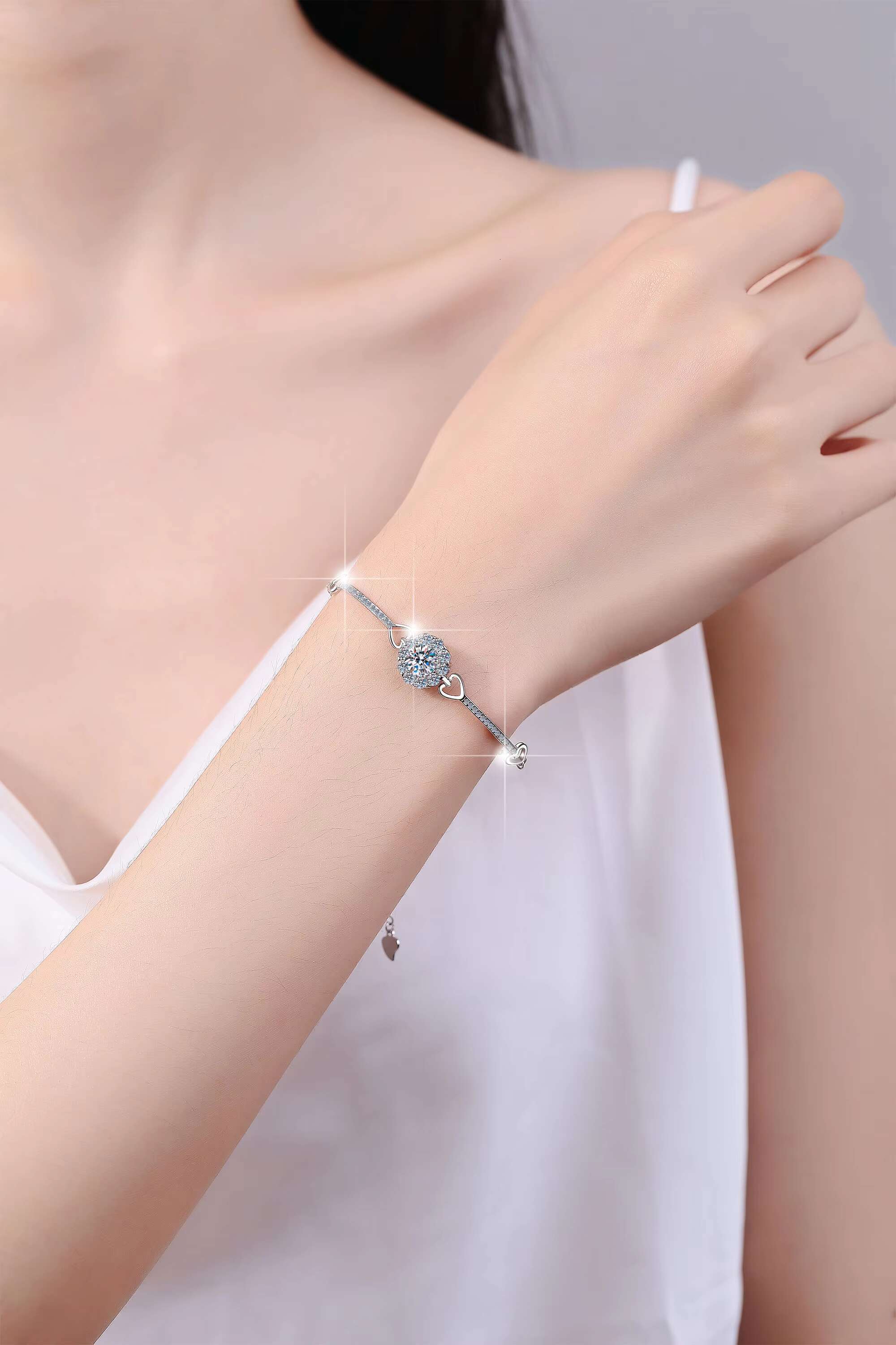 Premium Womens Engagement Bracelet 1/2CT Purple Blue Moissanite 925 Sterling Silver Bracelet