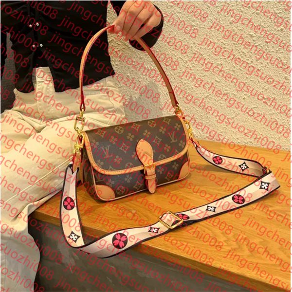 High Quality designer bag Women Leather Luxurys Diane Satchel Bag crossbody bag Shoulder Bags Purses tote bag Shopping bag Handbags wallets