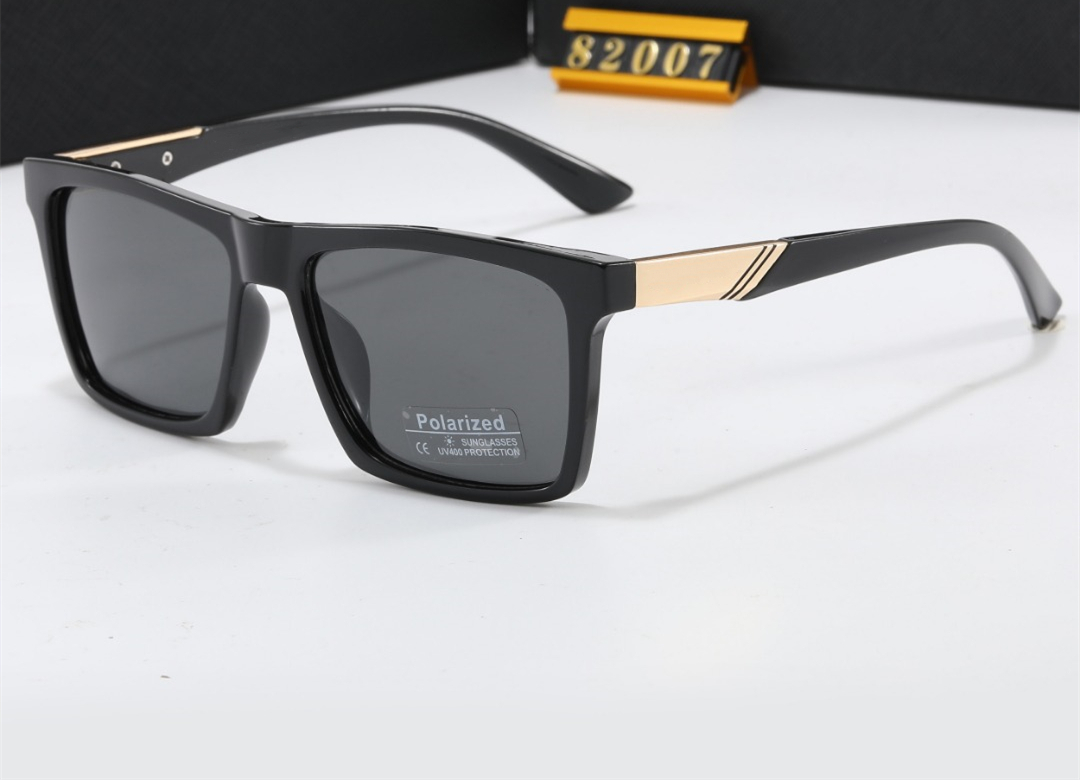 Women Men Sunglasses Classic Style Eyeglasses Eyewear Goggles Shades Fashion Outdoor UV400 Travel Beach Sport Driving Sun glasses 8007 Z260306