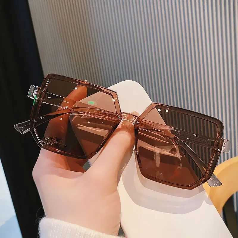New Womens Polygon Sunglasses Women Classic Vintage Small Frame Sun Glasses Outdoor Driving Fashion Eyewear UV400 Oculos De Sol Z250411