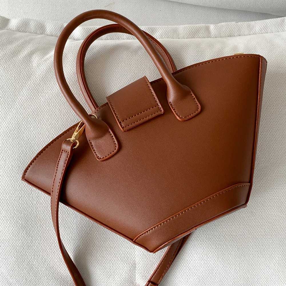 Luxury designer shoulder bag large capacity Fi handbag trapezoidal fashion cross shaped bag fan-shaped bucket bagXJ250412