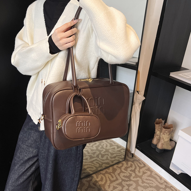designer bag new Fashion niche bowling briefcase large capacity commuting handbag internet celebrity shoulder handbag