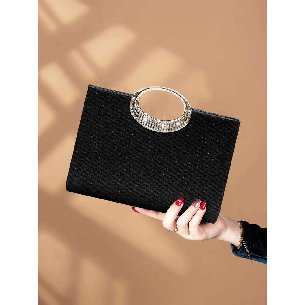 Fashionable Chinese minimalist style pleated evening dress exquisite and romantic metal chain party clutch bag, music festi