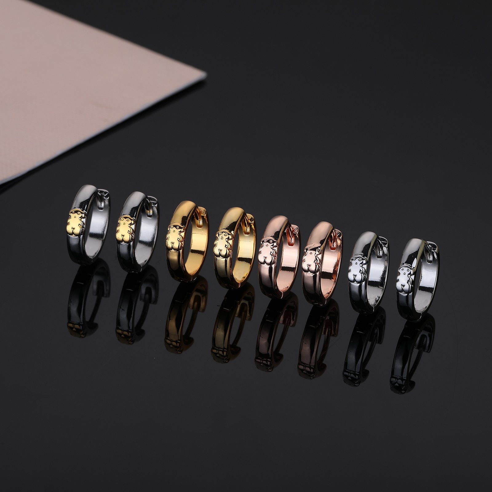 Hot Sale Fashion Women Men Silver Gold Stainless Steel Span Bear Black Glass Stone Moon Circle Hoop Earrings Jewelry