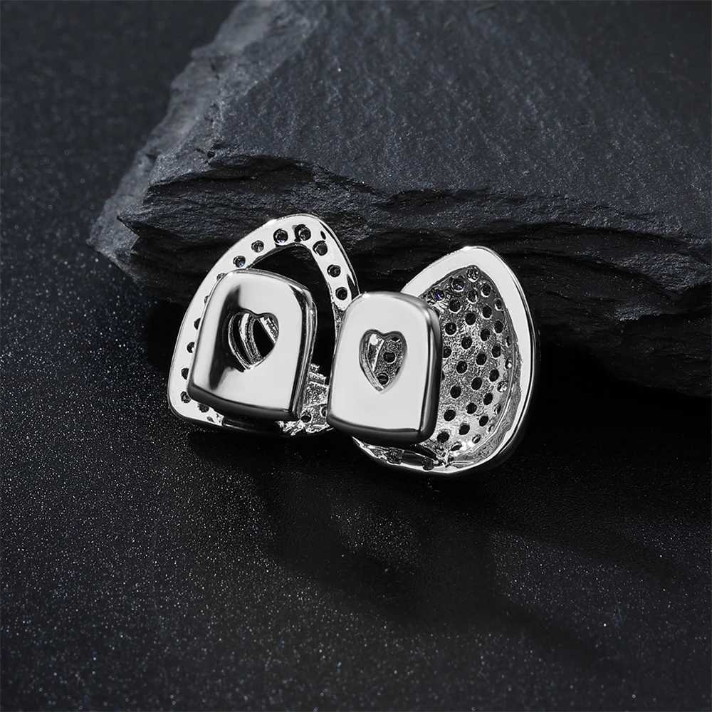 Hip Hop Arrow through Heart Gold Plated All Ice Toothed Grillz Top and Bottom Charm Grill W250412