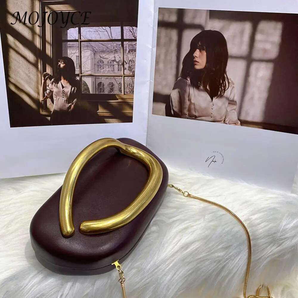 Women Retro Clutch with Chain All-Match Shoulder Vintage Crossbody Shopping Travel Party Phone Bag