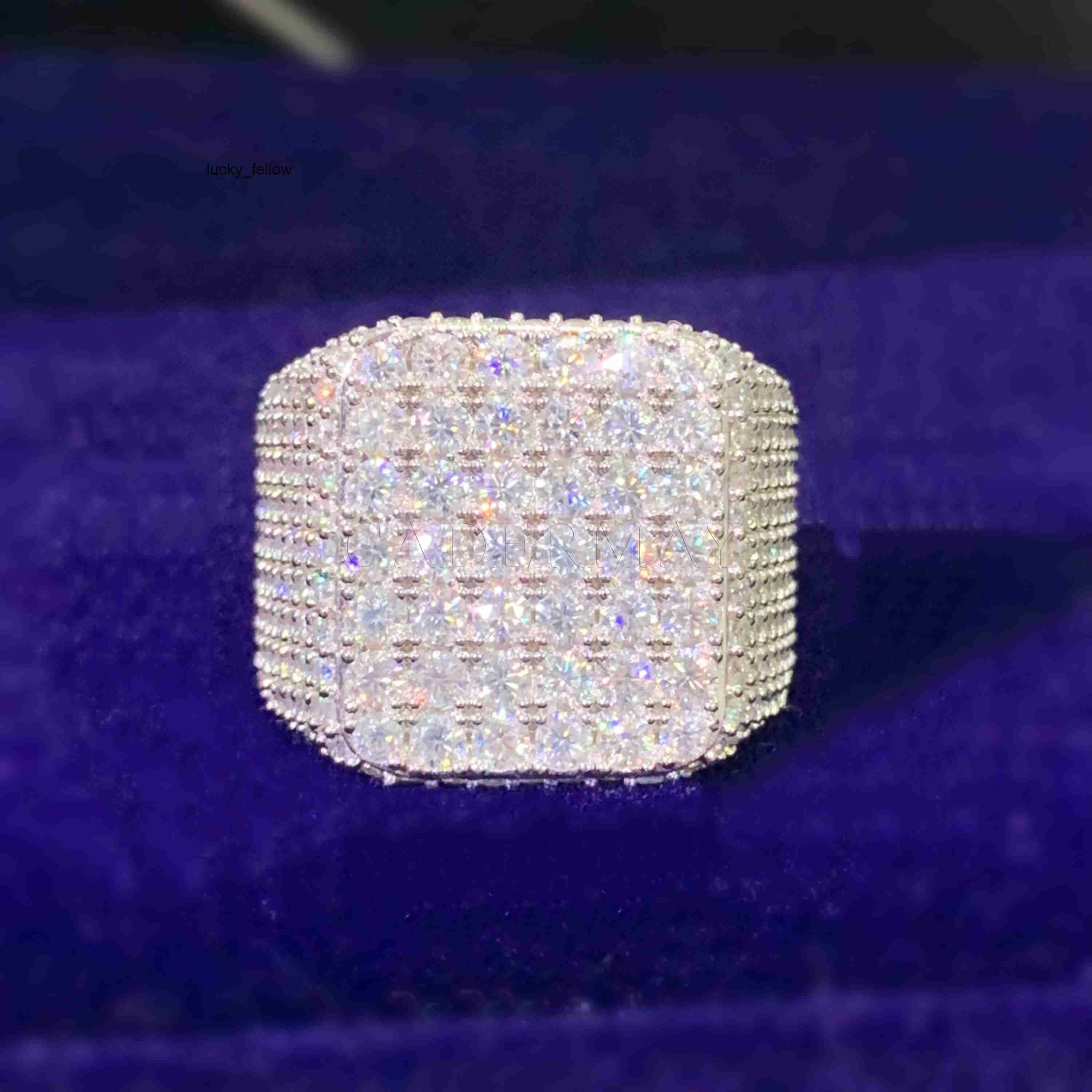Hip-Hop Jewelry Bust Down Round Moissanite Cuban Ring Custom Made 925 Silver Iced Out Square Moissanite Champion Ring Men Gift