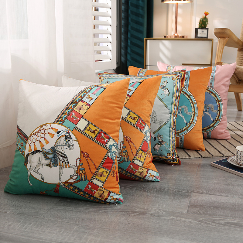 Light Luxury Printed Dutch Velvet Pillowcase Living Room Sofa Simple Modern Cushion Cover Bay Window Bedside home decor