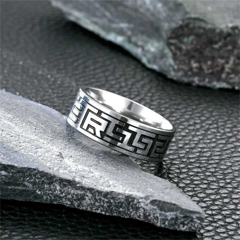 New Titanium Steel Mens Ring Vintage Style Handmade Handsome Fashion Terence Mens Ring Fathers Day Gift 2024XJ250412