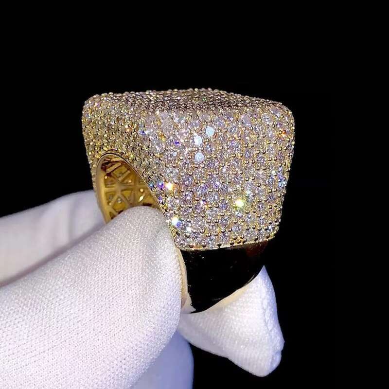 Hip Hop Jewelry Luxury 14K Gold Plated Solid 925 Sterling Silver Iced Out Paved VVS Moissanite Diamond Ring for Men Women Party