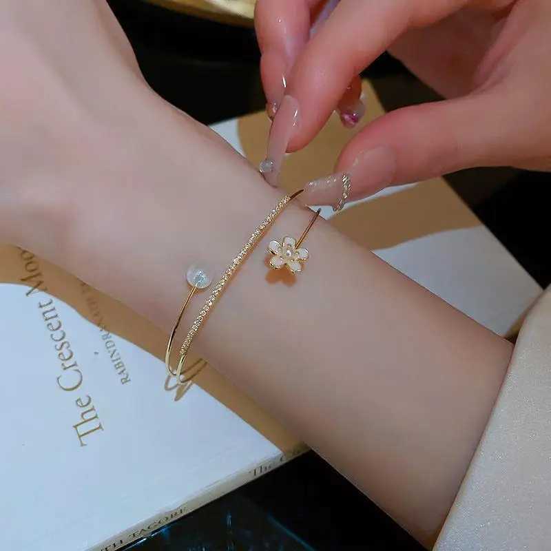 KADRUFI Luxury Zircon Flower Imitation Pearl Opening Bracelet Bangle Women Gold Color 3 Layer Korean Fashion Bangles JewelryC250411