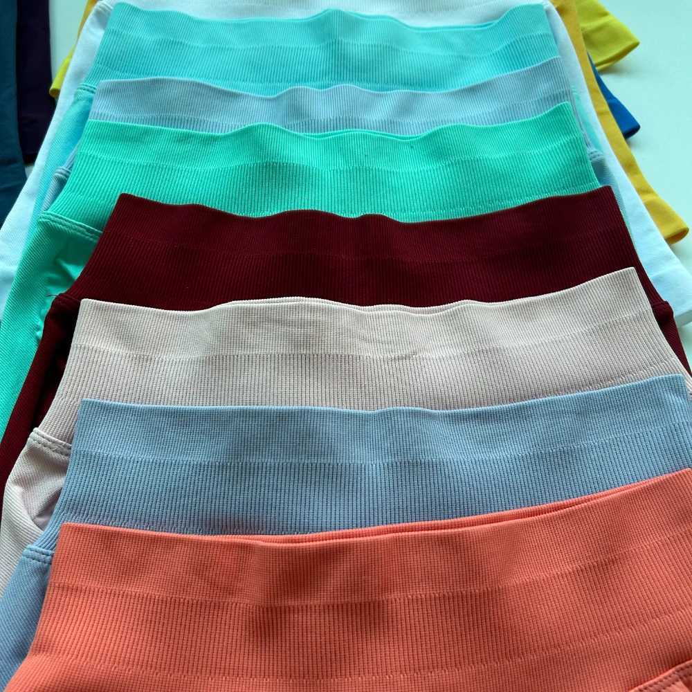 Impact shorts low rib yoga shorts seamless pleated homeless training gym shorts boots stretch running shorts fitness clothing Y250412