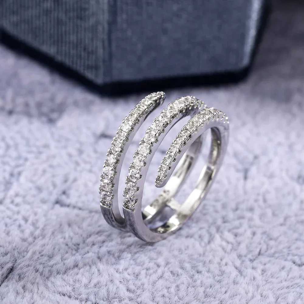 New Fashion Surrounding Shell Ring Suitable for Women Shining Crystal CZ Wedding Party Bridal Declaration Jewelry All on SaleXJ250412