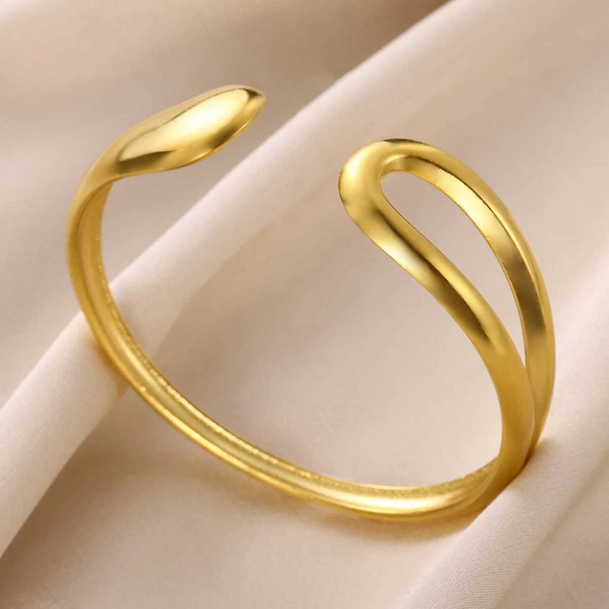 Stainless Steel Bracelet New Novelty Creative Chic irregular Carving Engraved Bracelet For Women Jewelry exquisite party giftsC250411