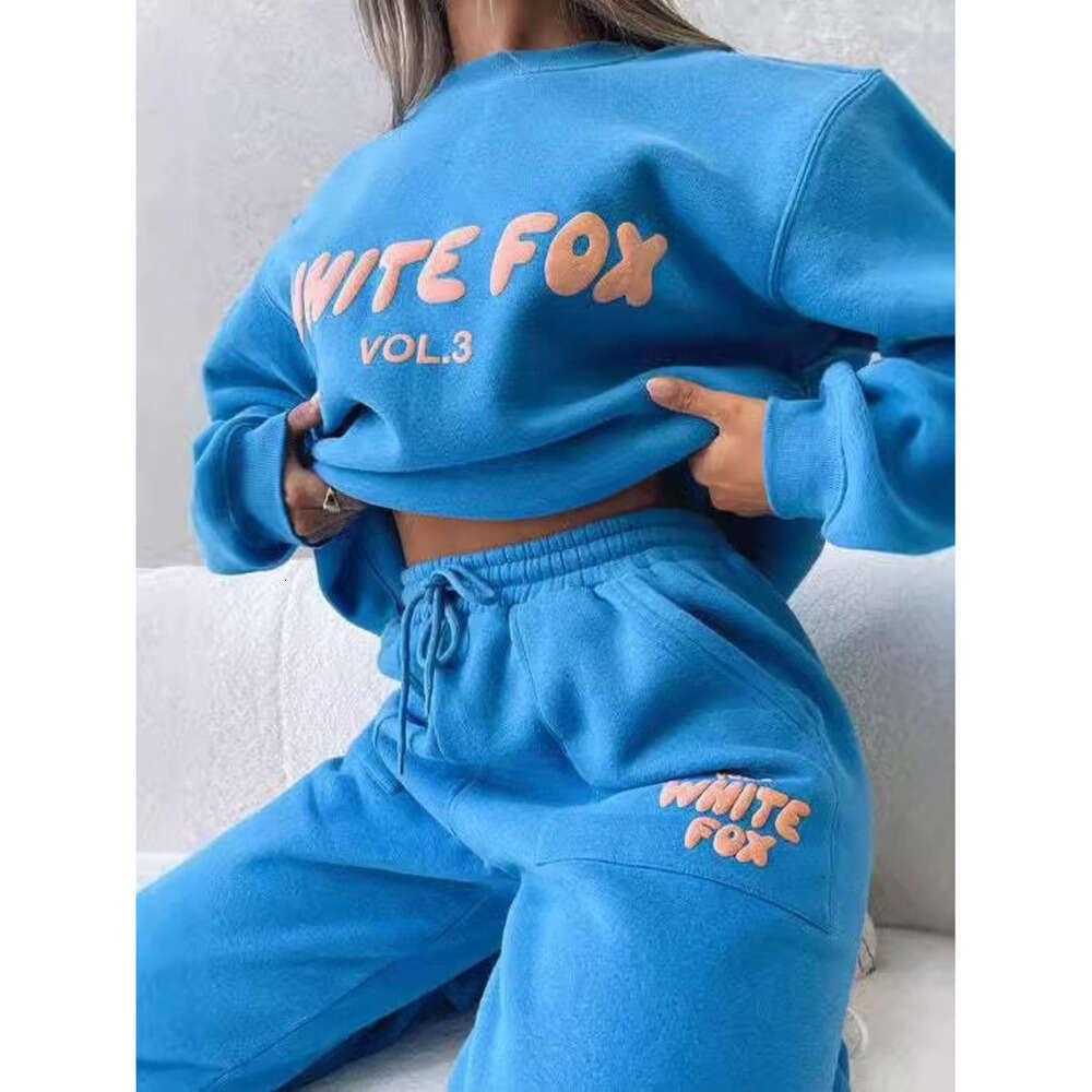 Designer Whitefoxsweatshirtly Casual Sports Hoodie Foam Letters Graffiti Printed Graphic Crew Neck Pullover Quality Cotton Foxness whitees fox Tracksuits 2e0