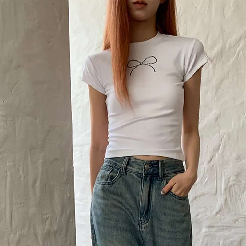Summer Tops Women Punk Vintage Rhie Bow Tie T Shirt Y2k Clothes Haruku O-Neck Short Sleeve White Goth Fashion Crop Top