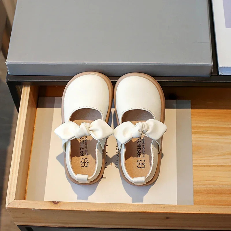 Womens Leather Shoes Spring/Summer Collection Womens Bow Fashion Princess Childrens Shoes Korean style Little Girl Mary Jans PU 250411