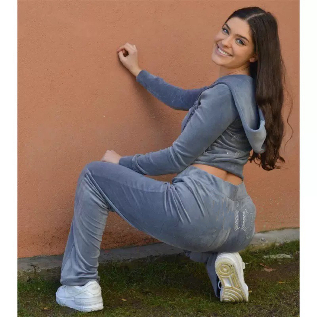 Fashion Juicy Designer Clothes Tracksuit Sporting Red Suits Slim Casual Velvet Women Set Track Suit Couture Sweatsuits ki 2025a55 C260312