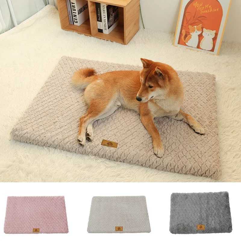 Memory foam pet bed with removable washable artificial fur cover orthopedic waterproof dog bed used for Flat noodles anti-skid bottom dog bed X250412