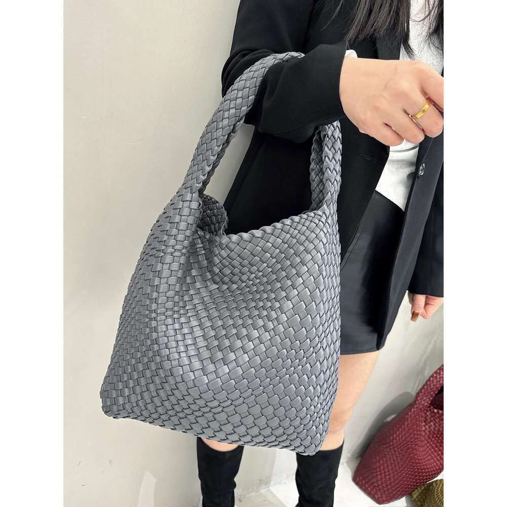 Bags Promotion Casual Women's Shoulder Europe And The United States Hot Trend Hand-Woven Women's Bag