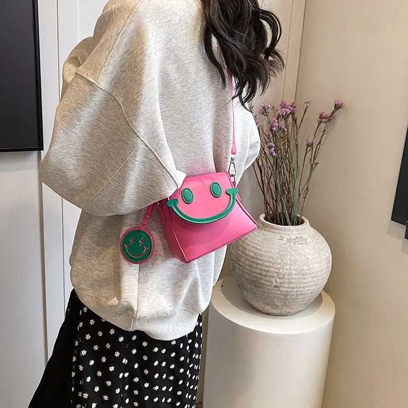 Summer Cute Crossbody Bags Female Luxury Shoulder bag New Designer Lipstick bag Lady Mini Cross bags Fashion Cute Small PurseT2511112