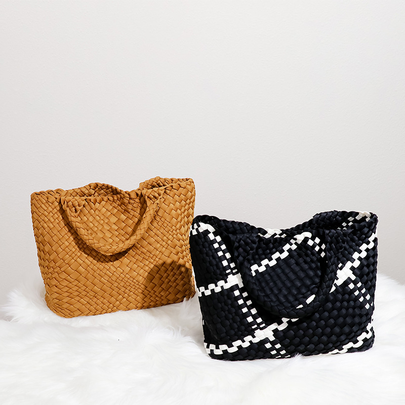 Woven Handbag Women's Retro Fashion Large Capacity Tote Bag Designer Handbag