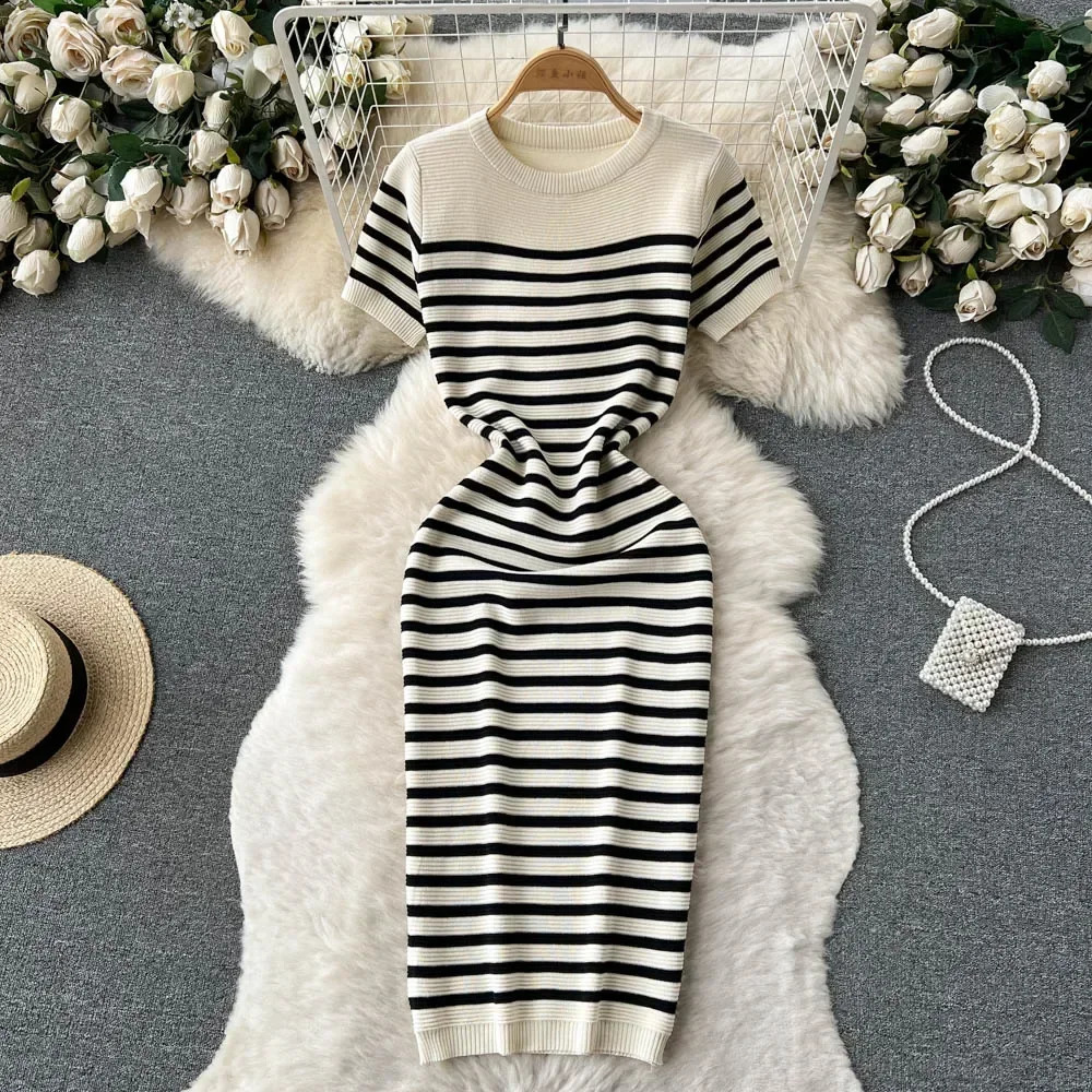 Summer striped beach knit dress Oneck short sleeved fashionable sweetheart ultrathin sun skirt streetwear Y2K Bodycon Midi 250411