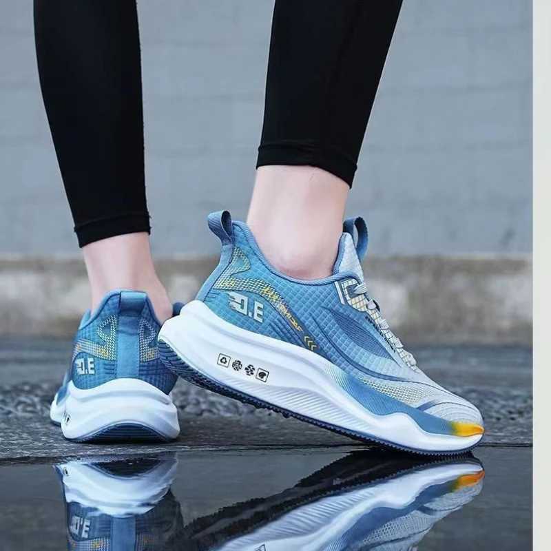 Mens Shoes 2025 New Spring and Autumn Season Breathable Versatile Casual Trendy Shoes Mens Work Lightweight Sports Board Shoes Z250411