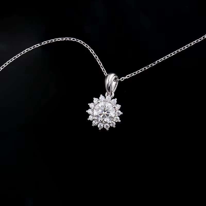 925 Silver Moissanite Necklace 1ct round VVS/D GRA Certified Bridal Engagement Gift for Women