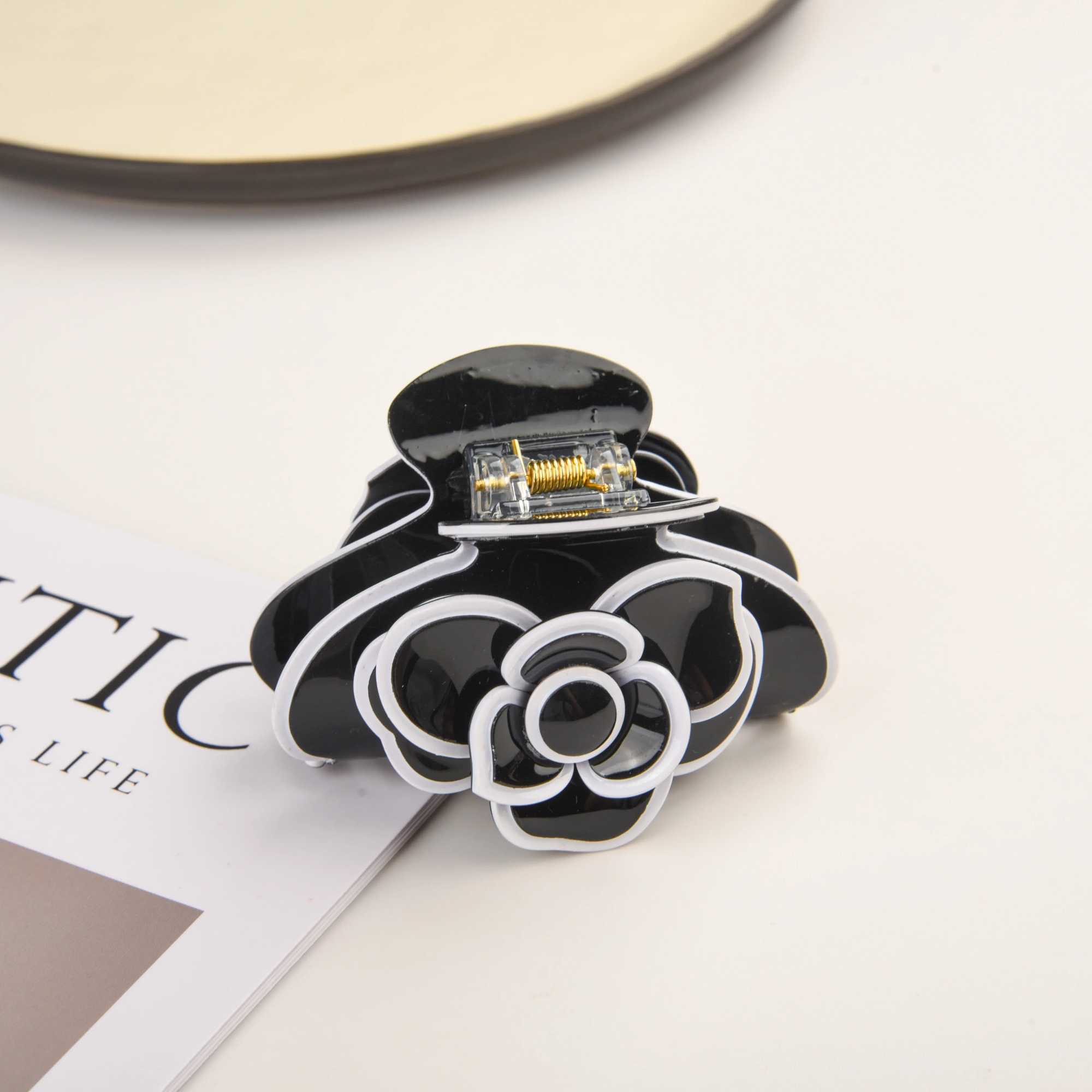 Muweordy French Camellia Hair Claw Personalized Design Acetate Claw Clips Flower Crab Hairpin Female Hairpin Y2504012