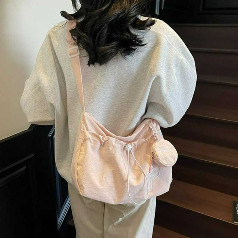 Large Capacity Crossbody Bag for Women 2025 New Summer Niche Single Shoulder Nylon Bag Korean Version Pleated Class Tote BagT2511112