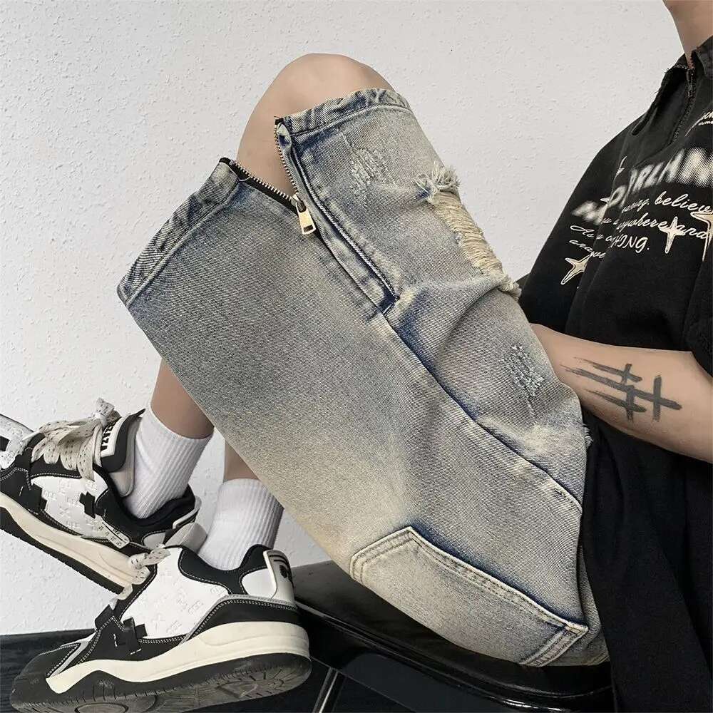 Men's High Street Ripped Denim Versatile Loose and Handsome Shorts
