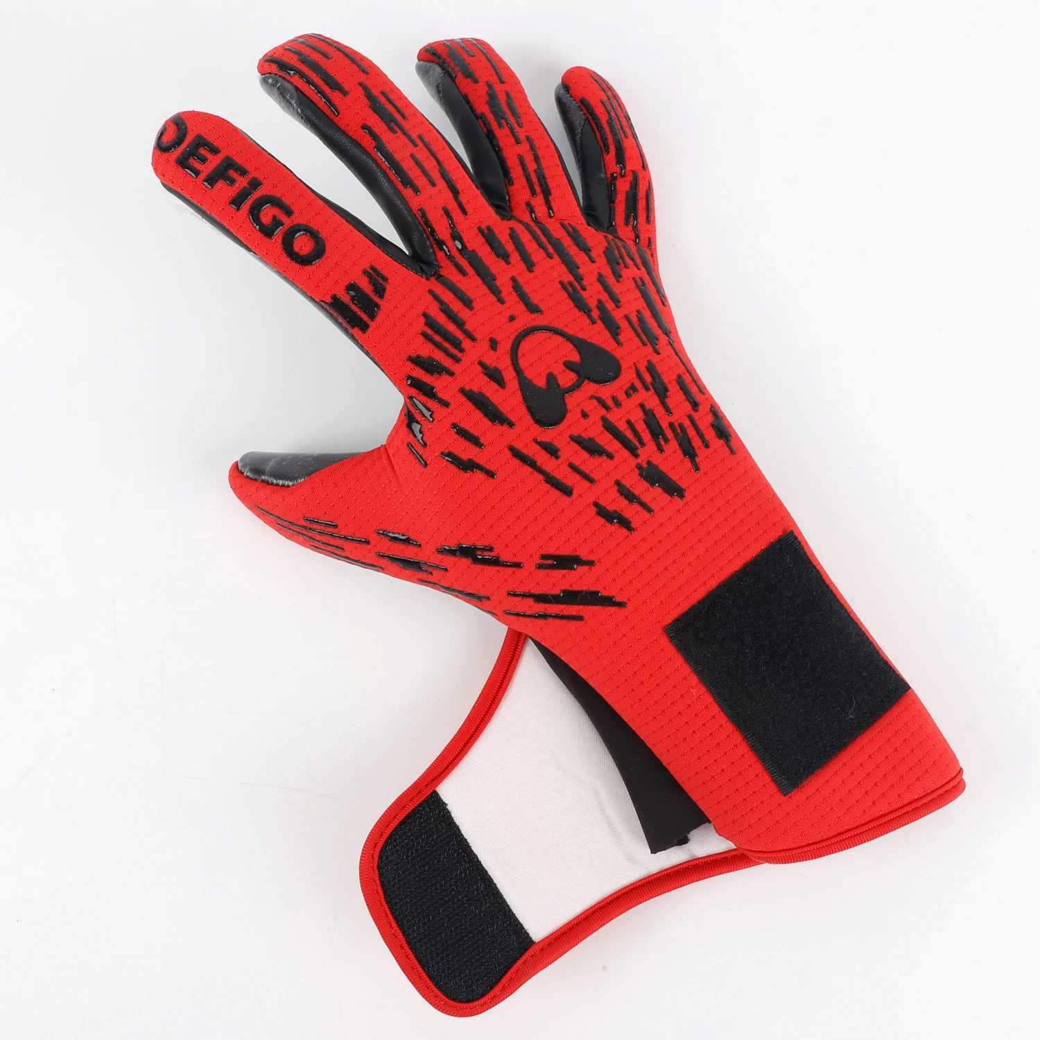 Thick latex goalkeeper gloves for boys and girls professional football training goalkeeper anti slip goalkeeper glovesXJ250412