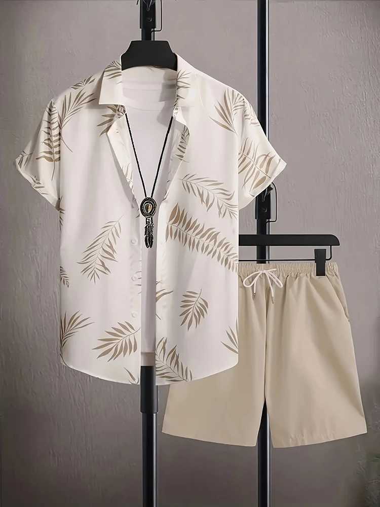 Summer mens short sleeved and beach short sleeved sets outdoor street mens fashionable clothing mens Hawaiian short sleevedXJ250412