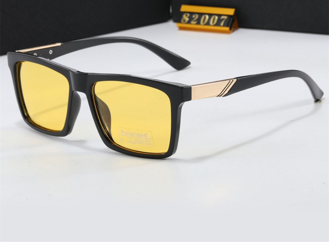 Designer Women Men Sunglasses Classic Style Eyeglasses Eyewear Goggles Shades Fashion Outdoor UV400 Travel Beach Sport Driving Sun glasses 8007 Y26020