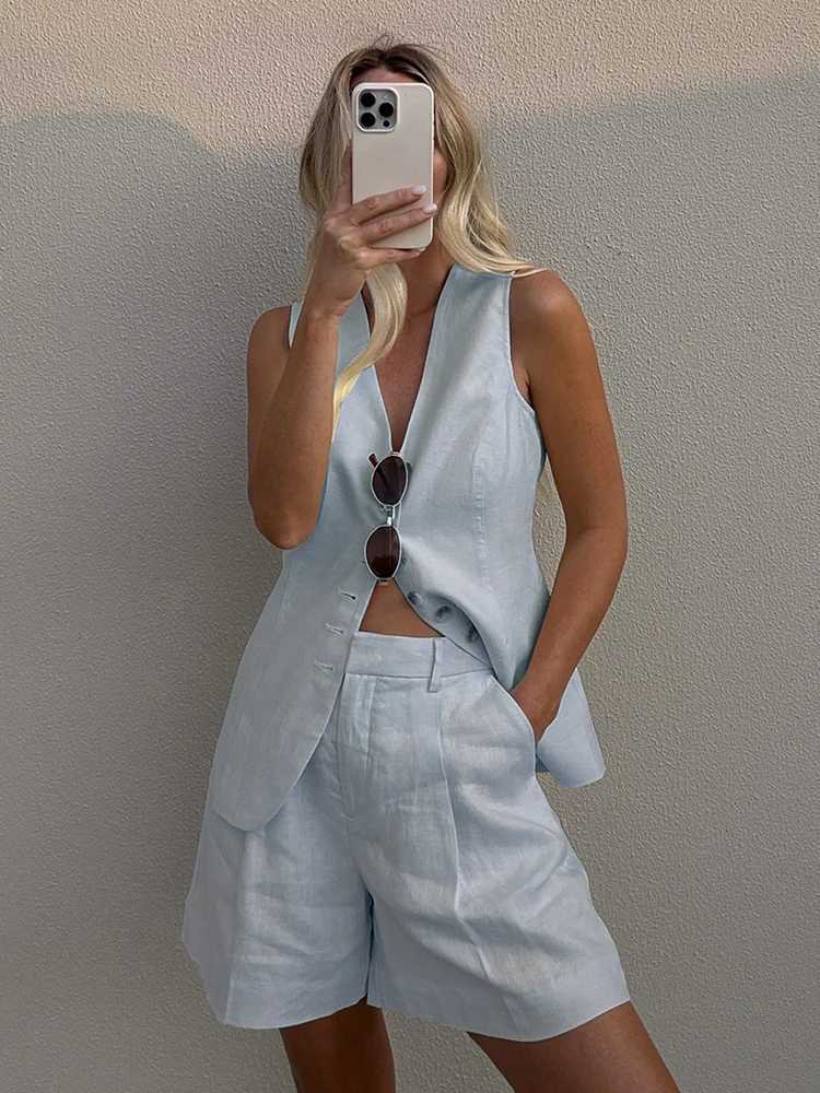 Mumaroho 2025 Womens Spring/Summer Vacation Linen Shorts Set Solid V-neck Set Womens Two Piece SetXJ250411
