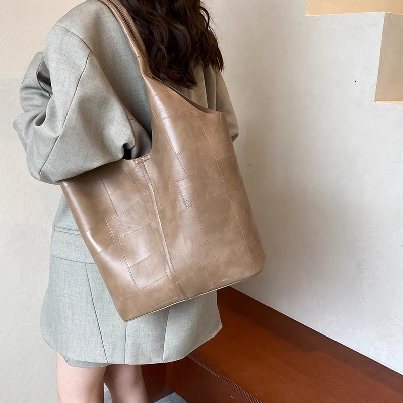 Guguo Free Shipping New Designer Bag Large Capacity Bag For Women Trendy Fashion Korean Version Tote Bag For Work Shoulder Commute Bag Shopping Bag