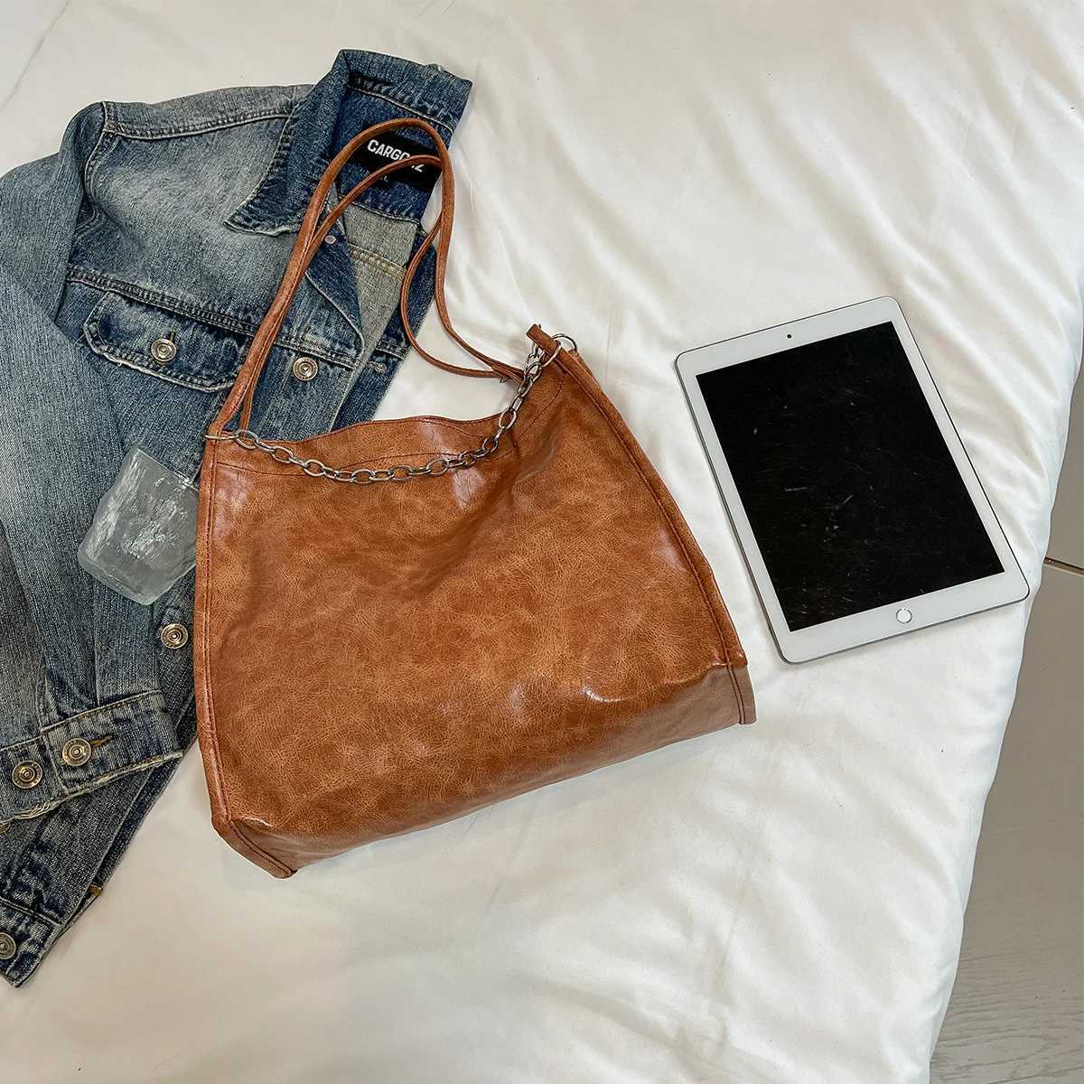 Retro marble printed handbag for women lightweight PU open top chain handle design for daily travel shopping shoulder bagXJ250412